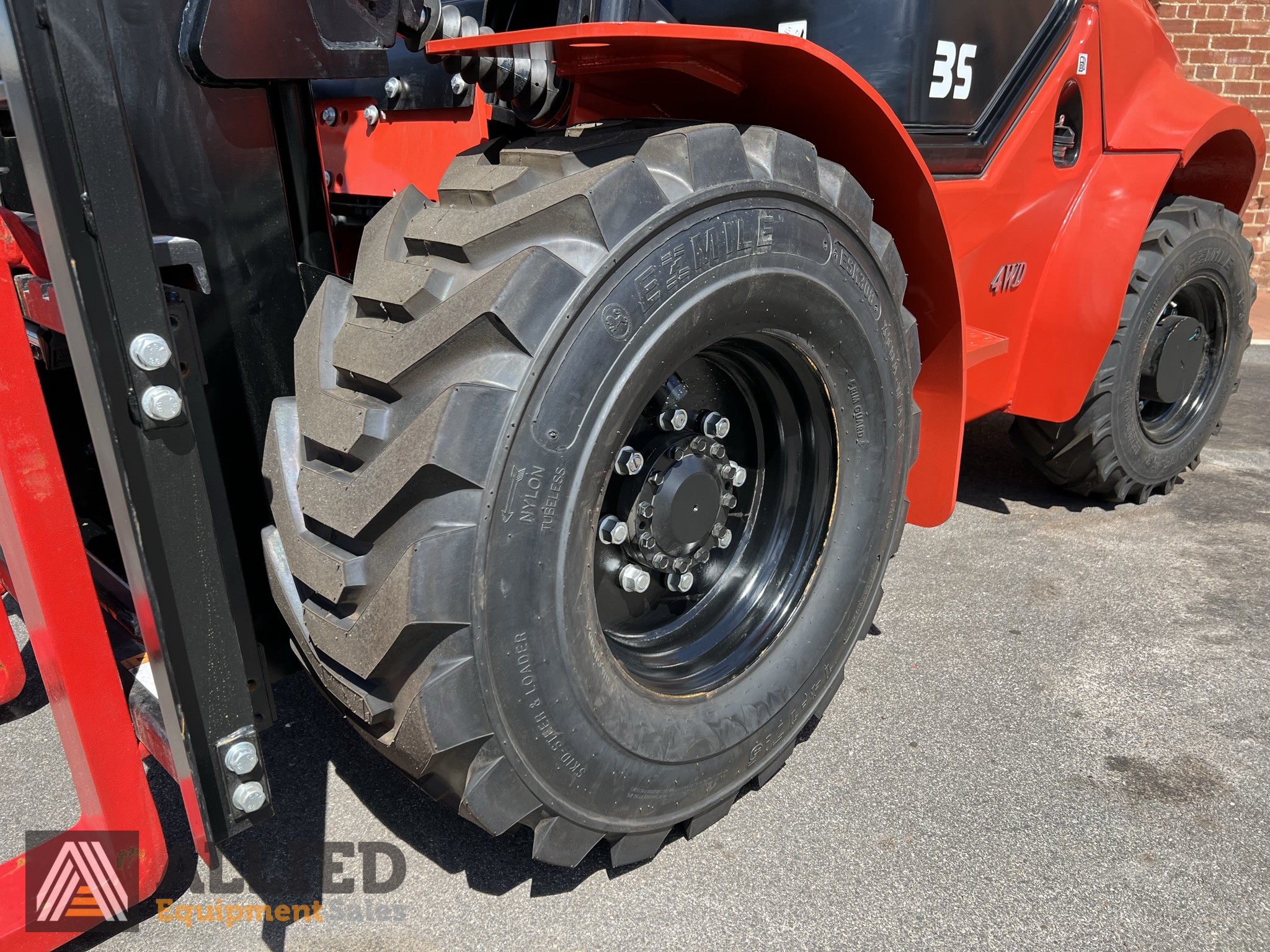 2022 REDLIFT CPCD35-XW33C-RT4 DIESEL ROUGH TERRAIN FORKLIFT