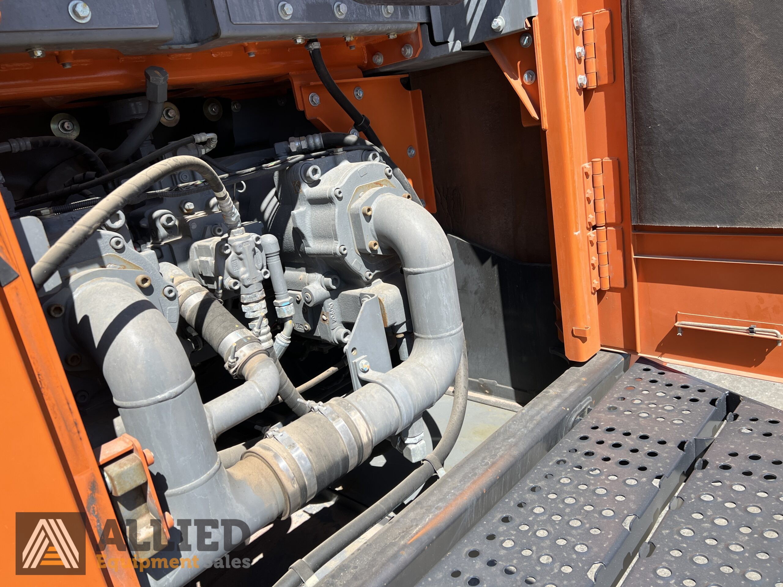 2021 HITACHI ZX890LCH-6 HYDRAULIC EXCAVATOR