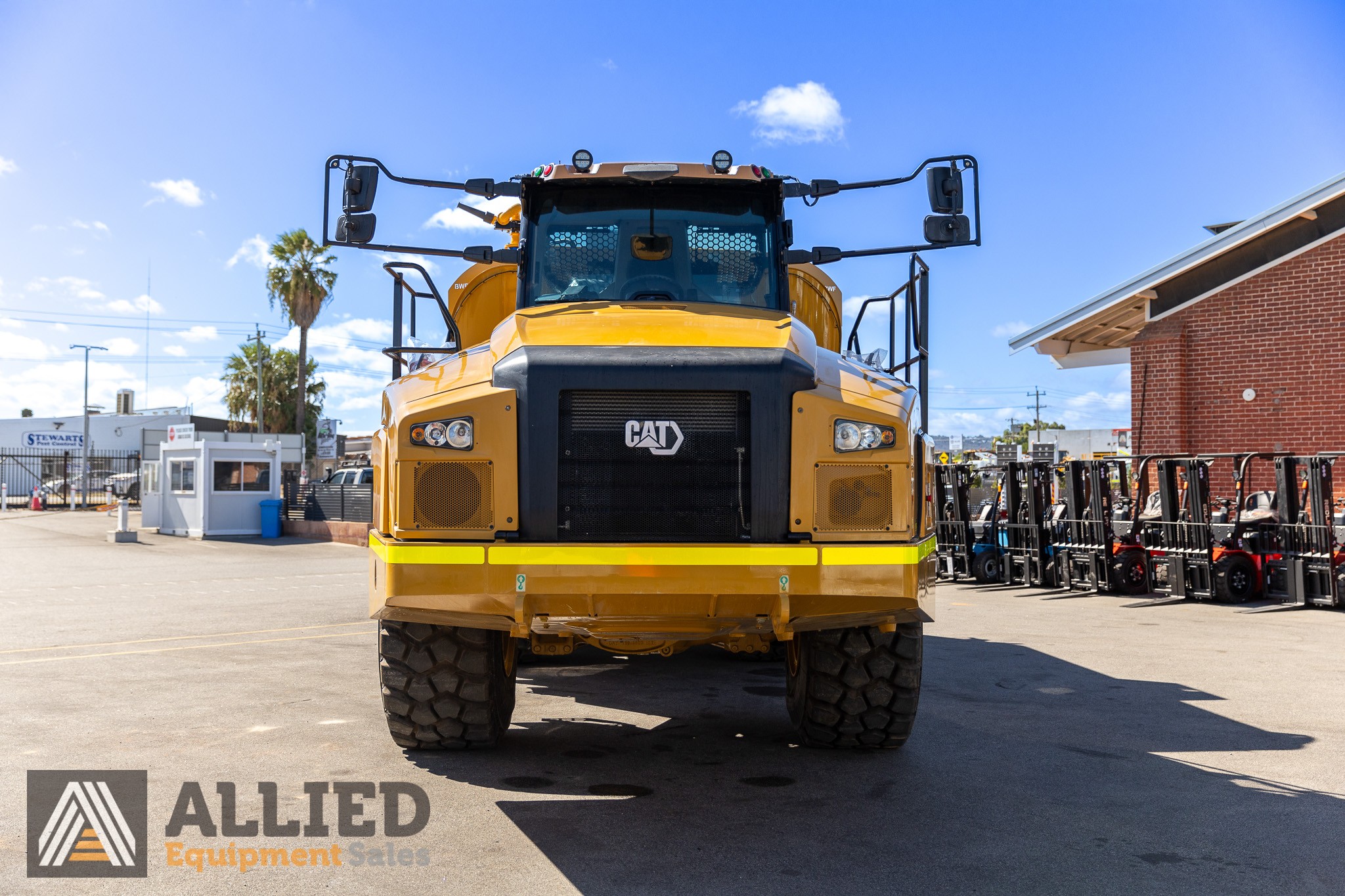 CATERPILLAR 745 ARTICULATED WATER CART C/W NEW BWF WATER MODULE