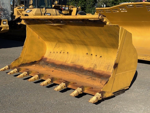 GP BUCKET WITH TEETH TO SUIT A CAT 966/972 WHEEL LOADER
