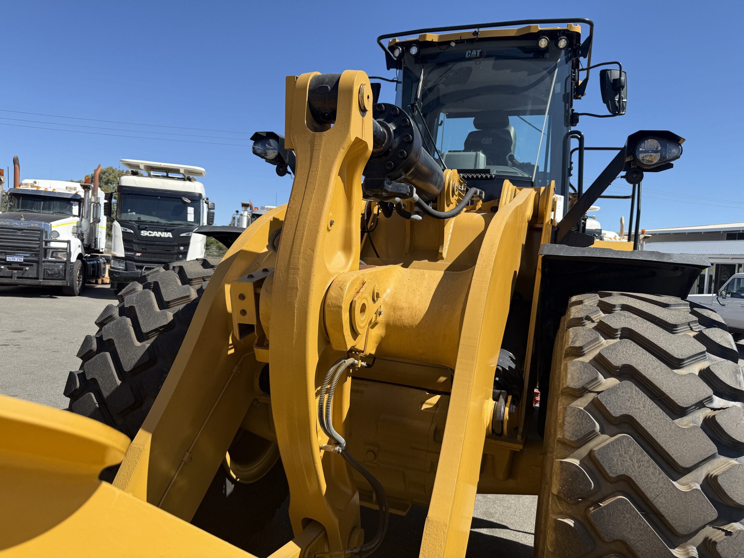 2022 CATERPILLAR 972NG WHEEL LOADER