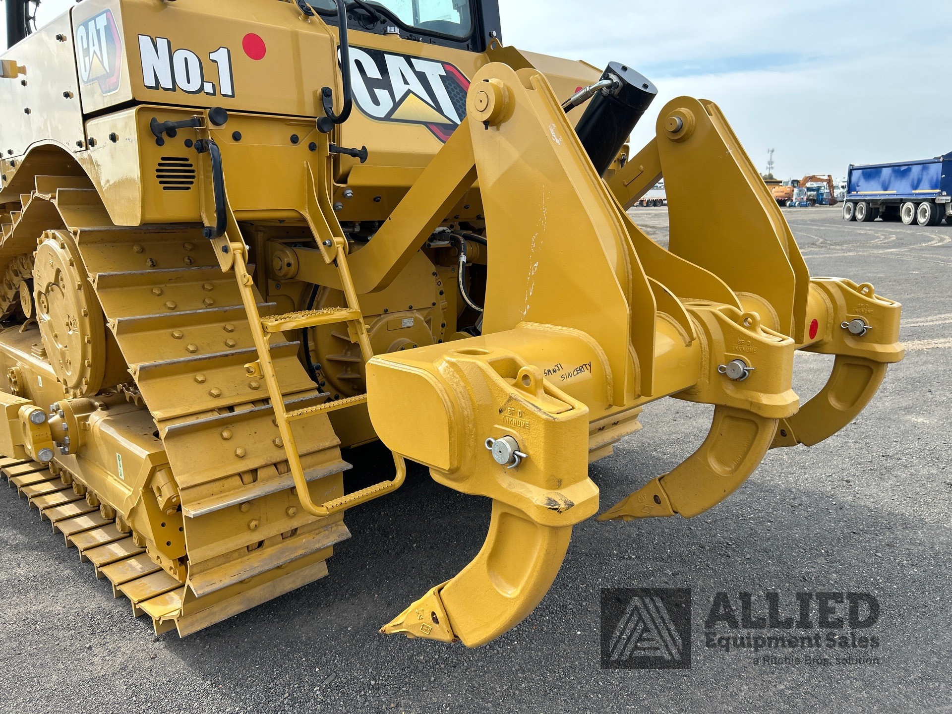 2023 CATERPILLAR D6 DOZER (TRACK TYPE TRACTOR)