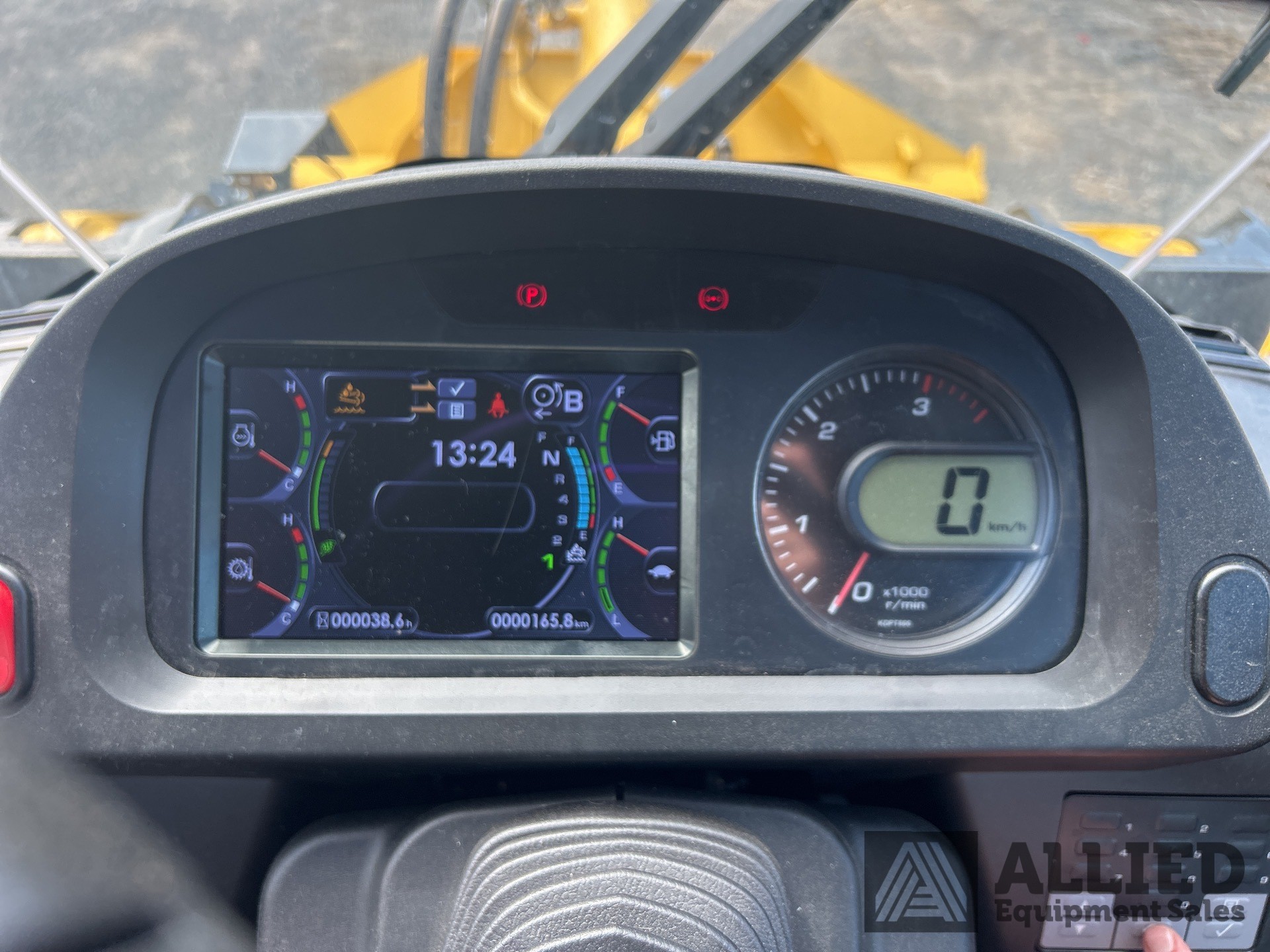 2023 KOMATSU WA100-8 WHEEL LOADER