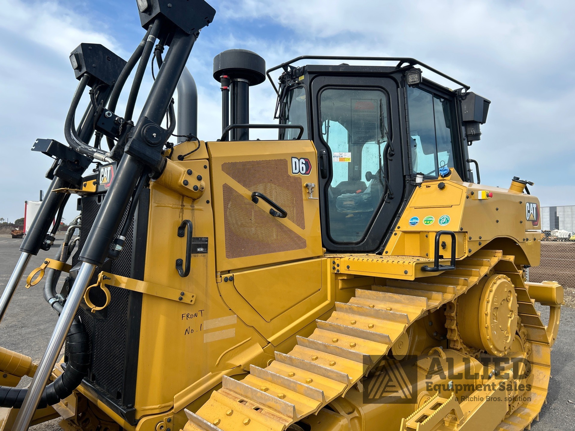 2023 CATERPILLAR D6 DOZER (TRACK TYPE TRACTOR)