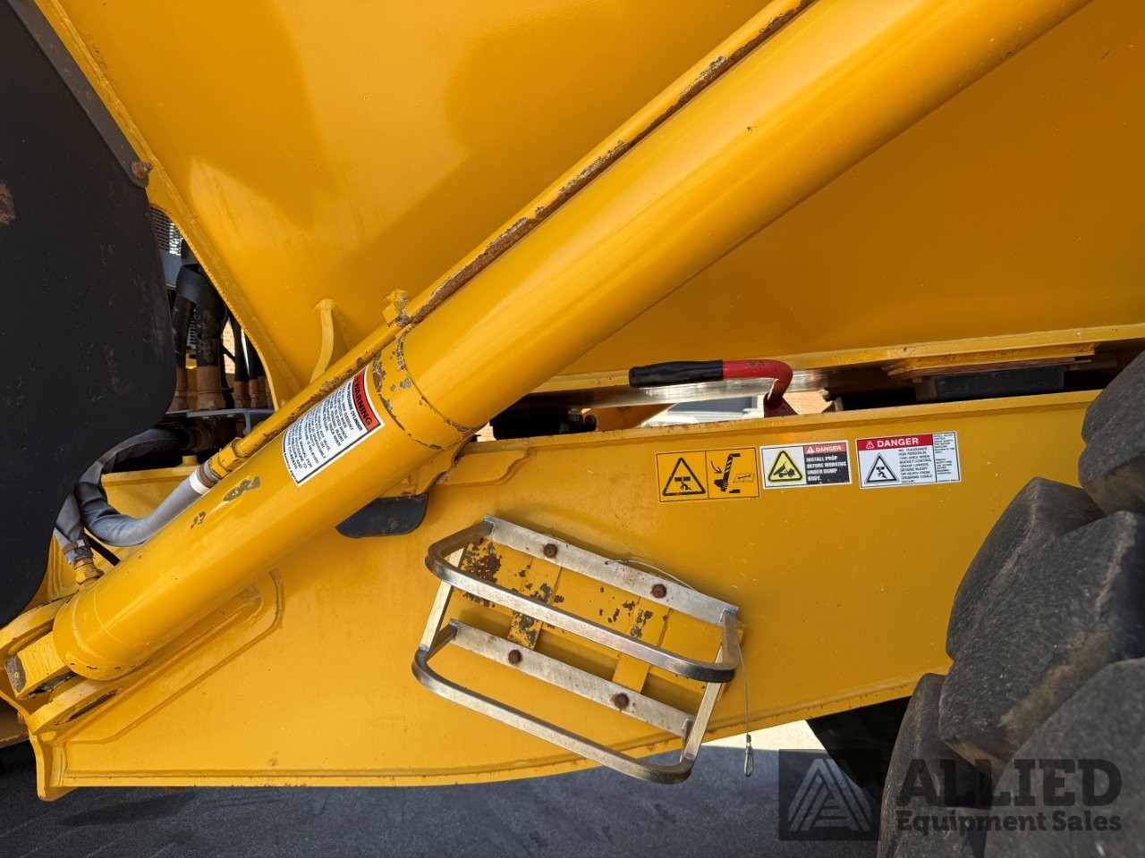2017 BELL B40E ARTICULATED DUMP TRUCK