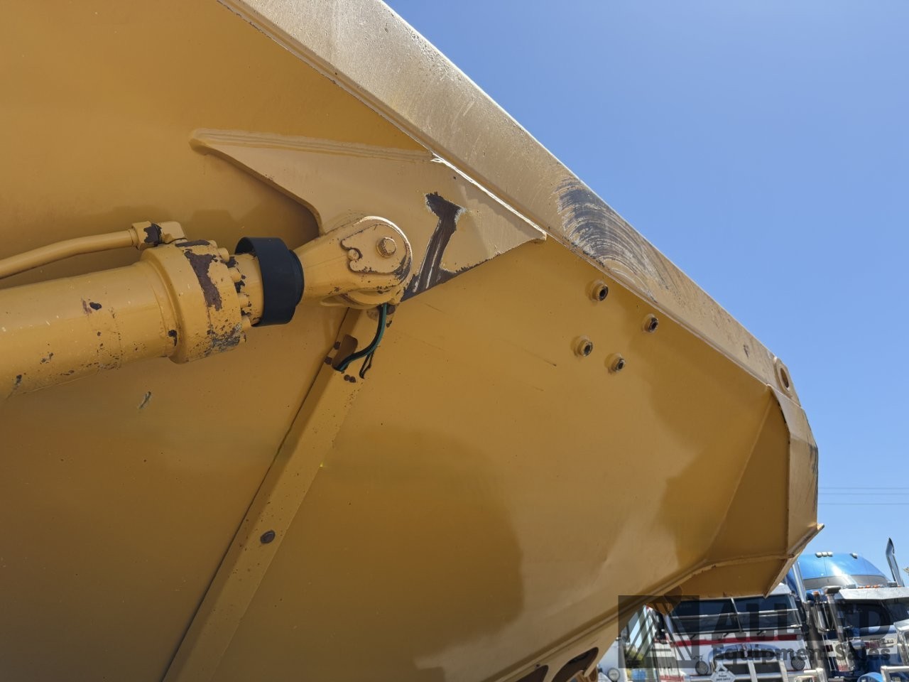 2017 BELL B40E ARTICULATED DUMP TRUCK