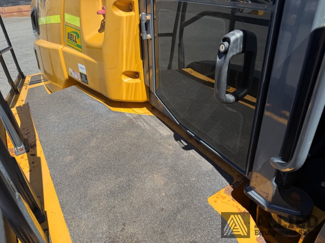 2017 BELL B40E ARTICULATED DUMP TRUCK
