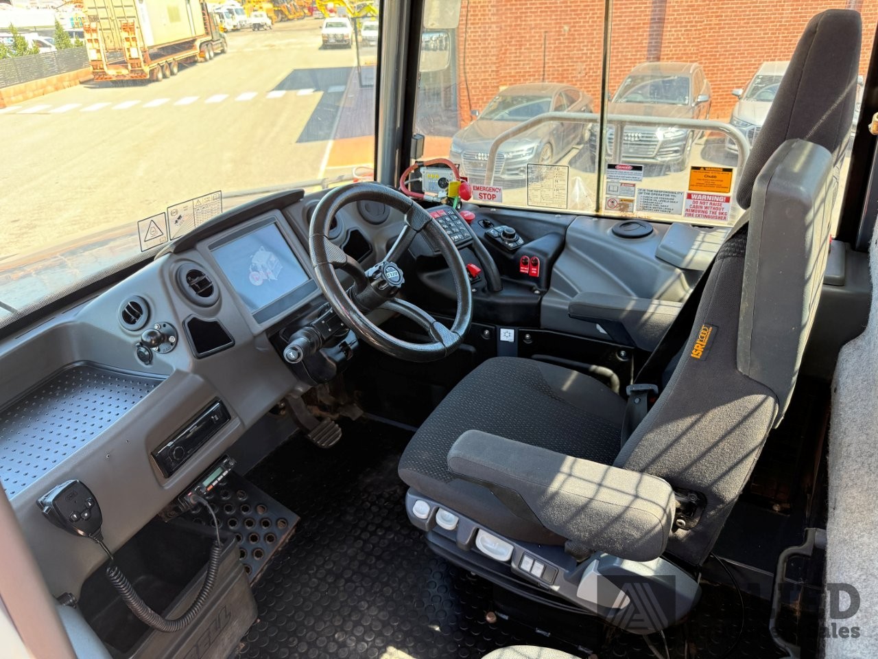 2017 BELL B40E ARTICULATED DUMP TRUCK