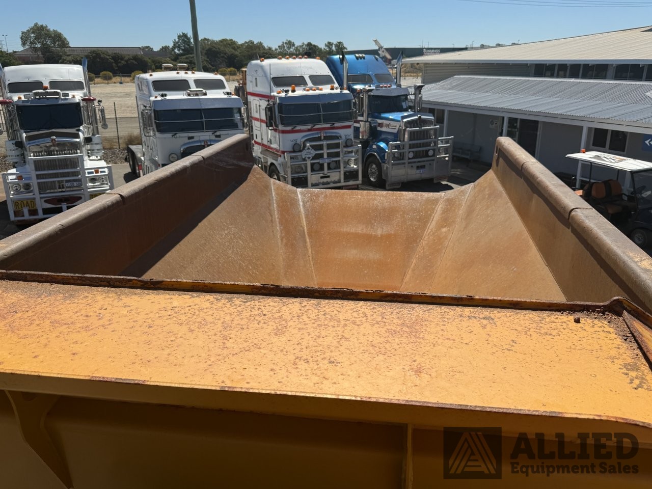 2017 BELL B40E ARTICULATED DUMP TRUCK
