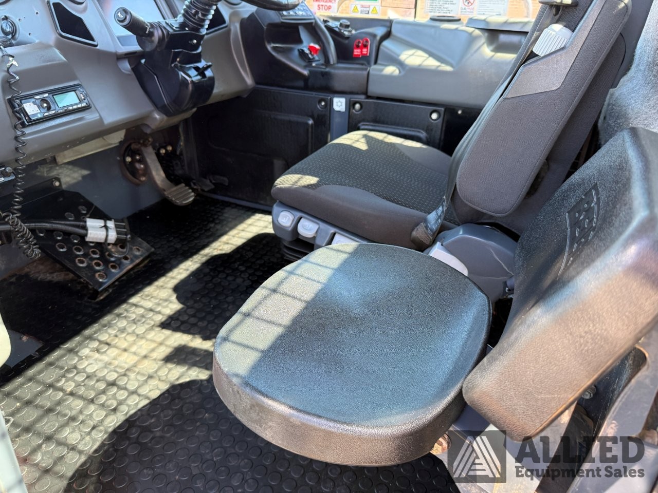 2017 BELL B40E ARTICULATED DUMP TRUCK