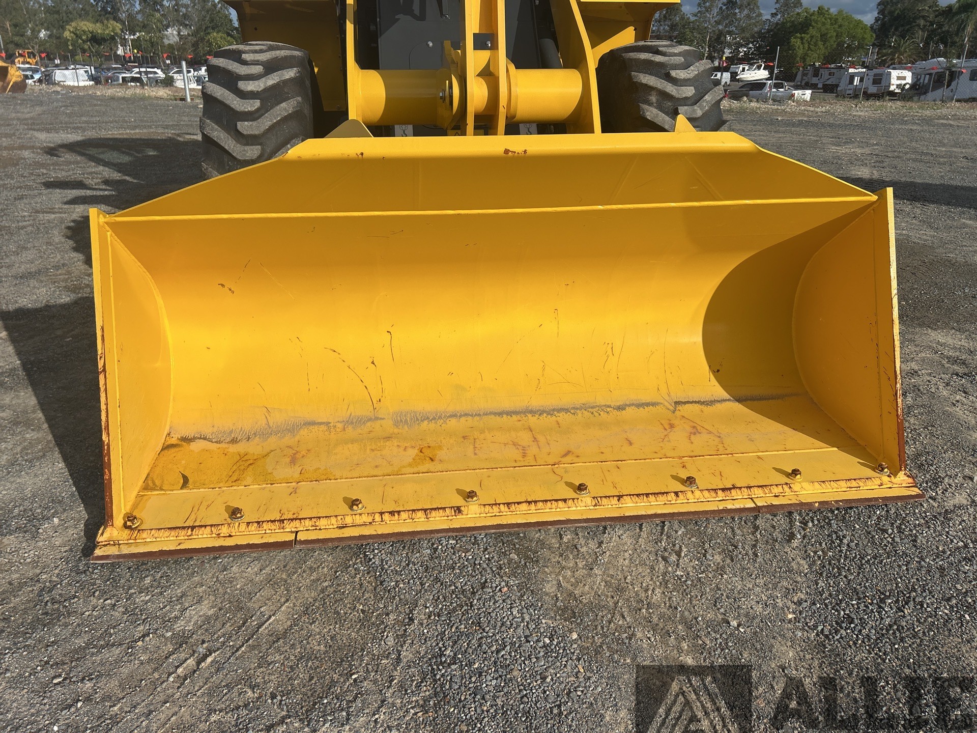2023 KOMATSU WA100-8 WHEEL LOADER