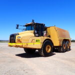 2019 CATERPILLAR 740GC ARTICULATED WATER TRUCK