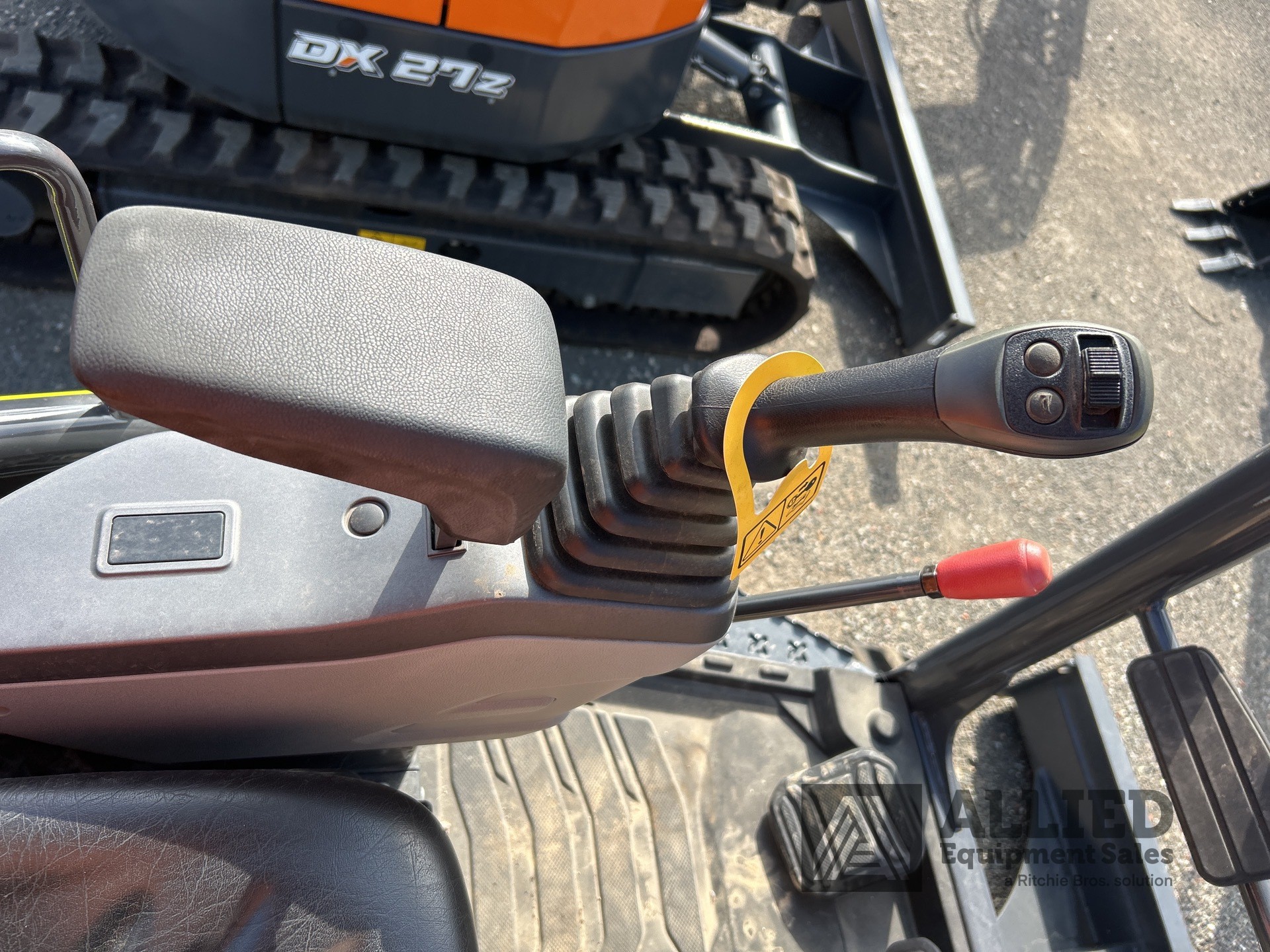 2024 Develon DX27Z-7M Mini Excavator (Unused)