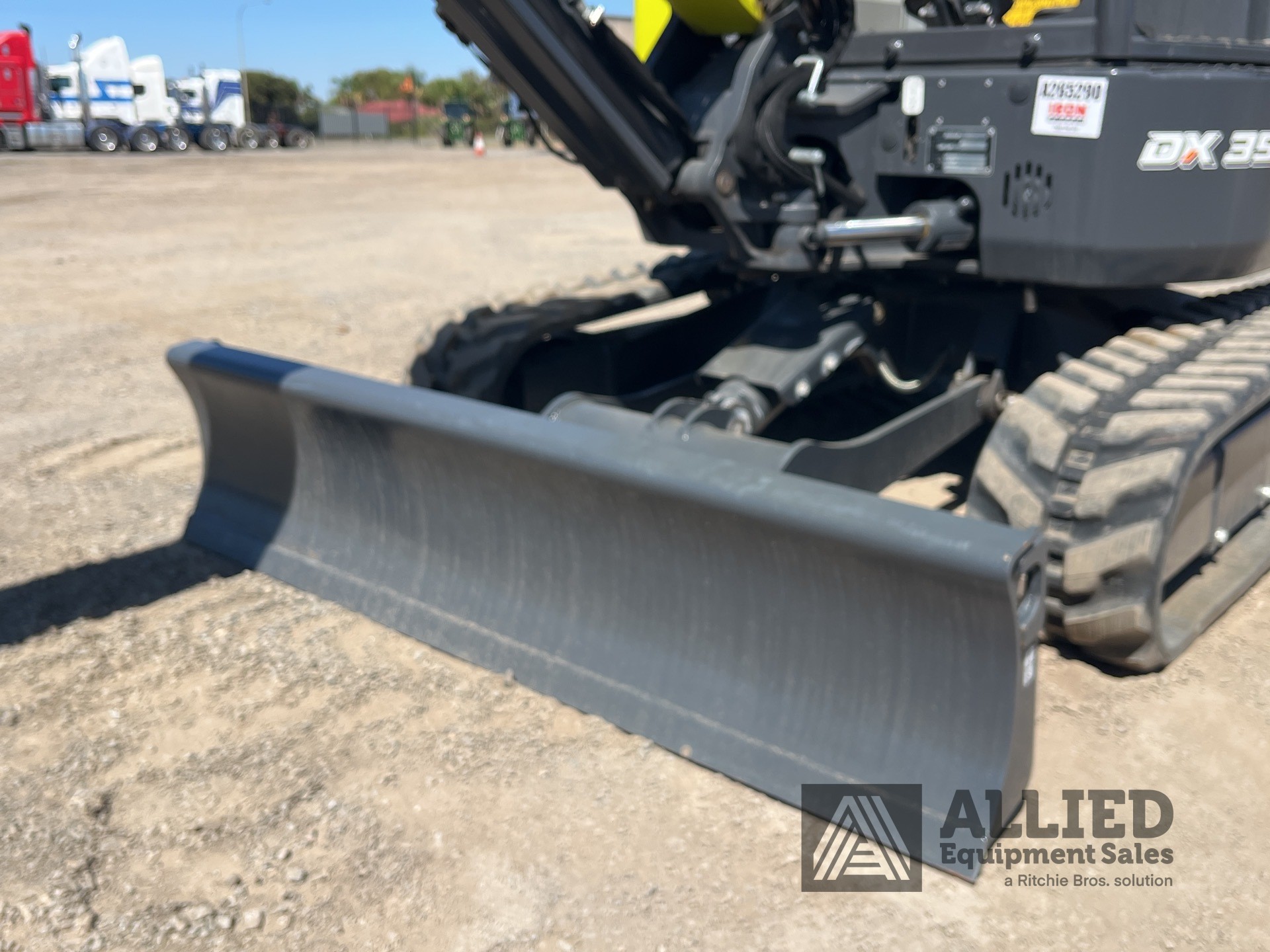 2024 Develon DX35Z-7M Mini Excavator (Unused)