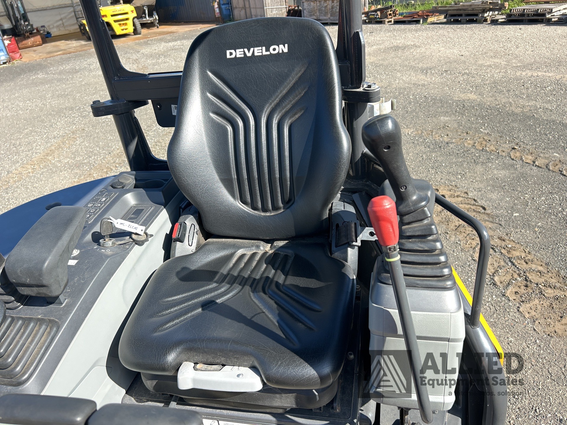 2024 Develon DX27Z-7M Mini Excavator (Unused)