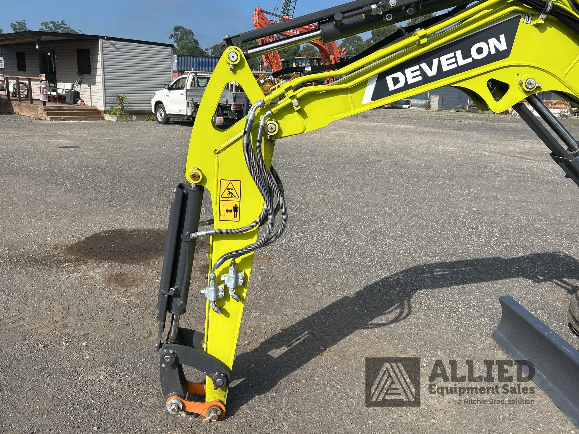 2024 Develon DX27Z-7M Mini Excavator (Unused)