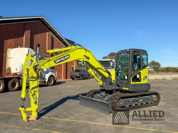 2024 Develon DX80R Hydraulic Excavator (Unused)