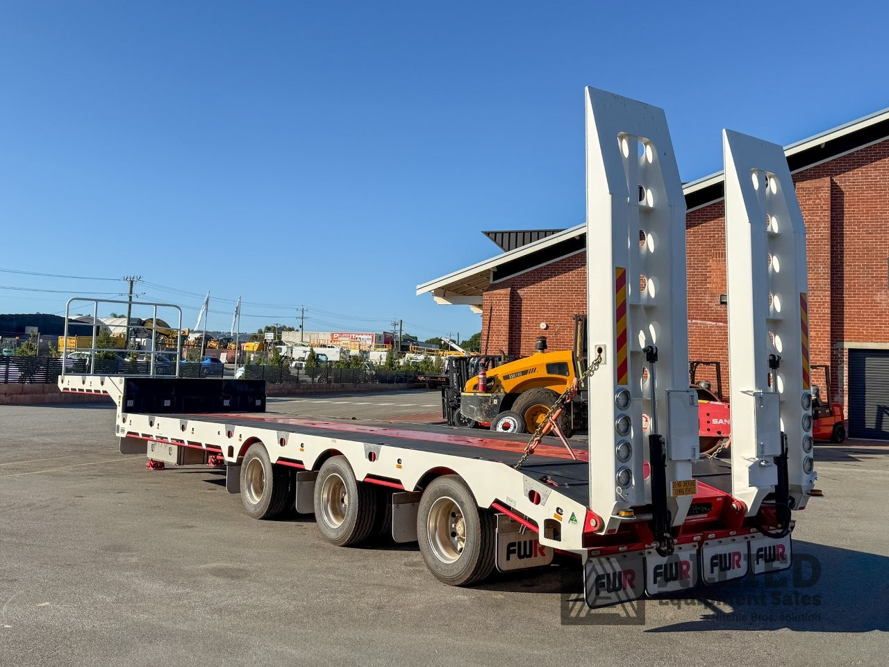 2025 FWR 48FT TRI AXLE DROP DECK – 3.5M WIDENER