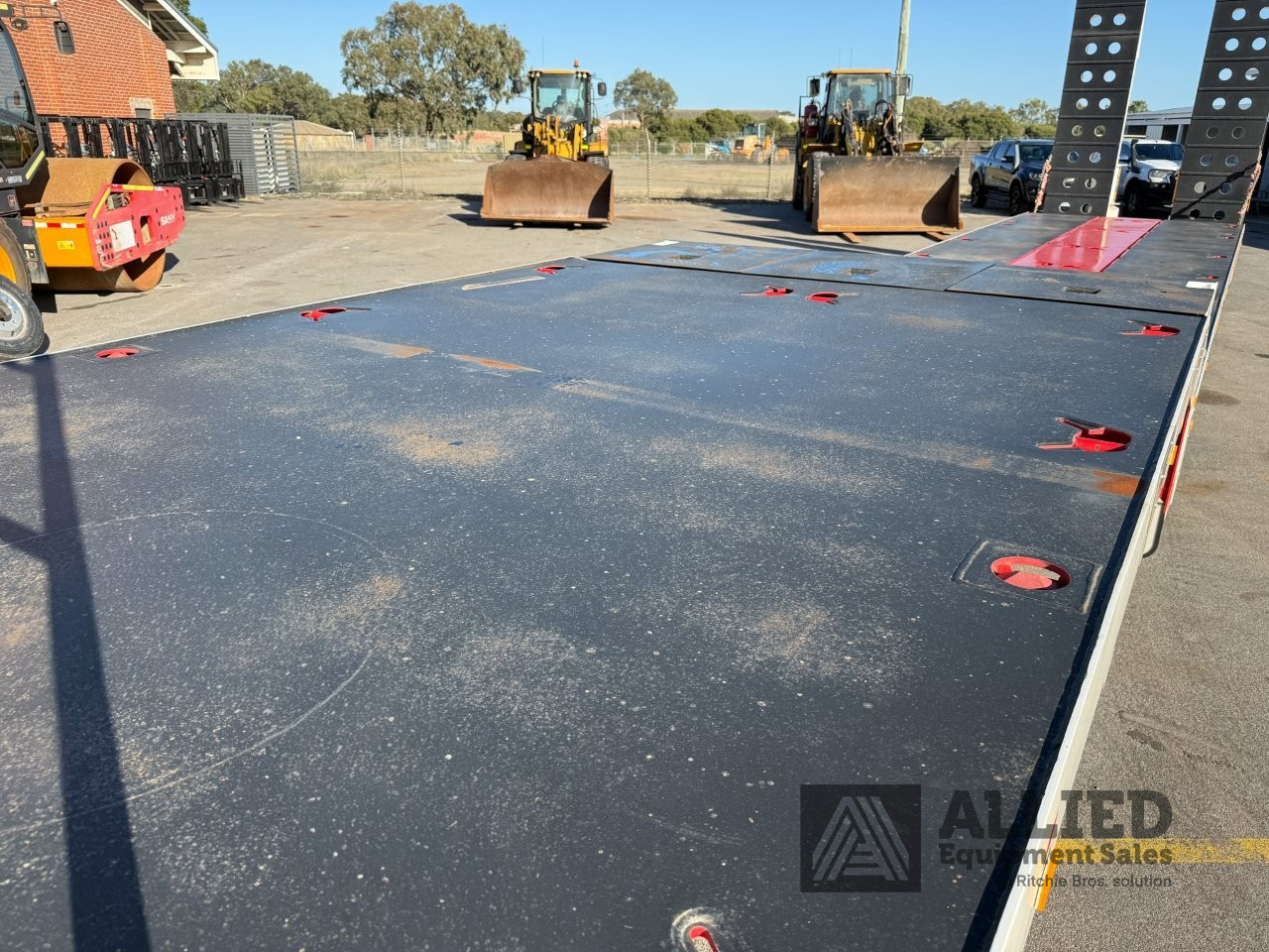 2025 FWR 48FT TRI AXLE DROP DECK – 3.5M WIDENER
