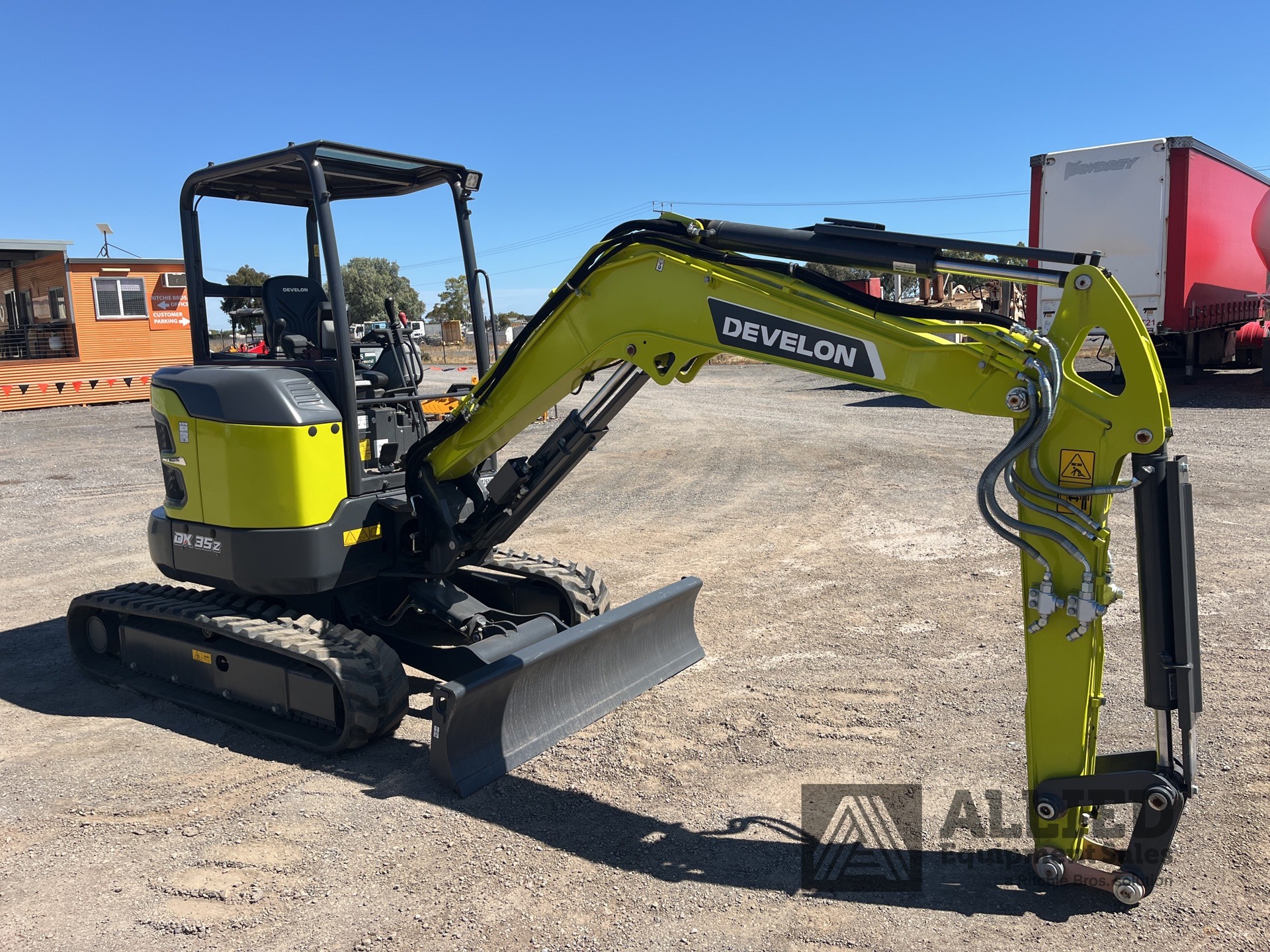 2024 Develon DX35Z-7M Mini Excavator (Unused)