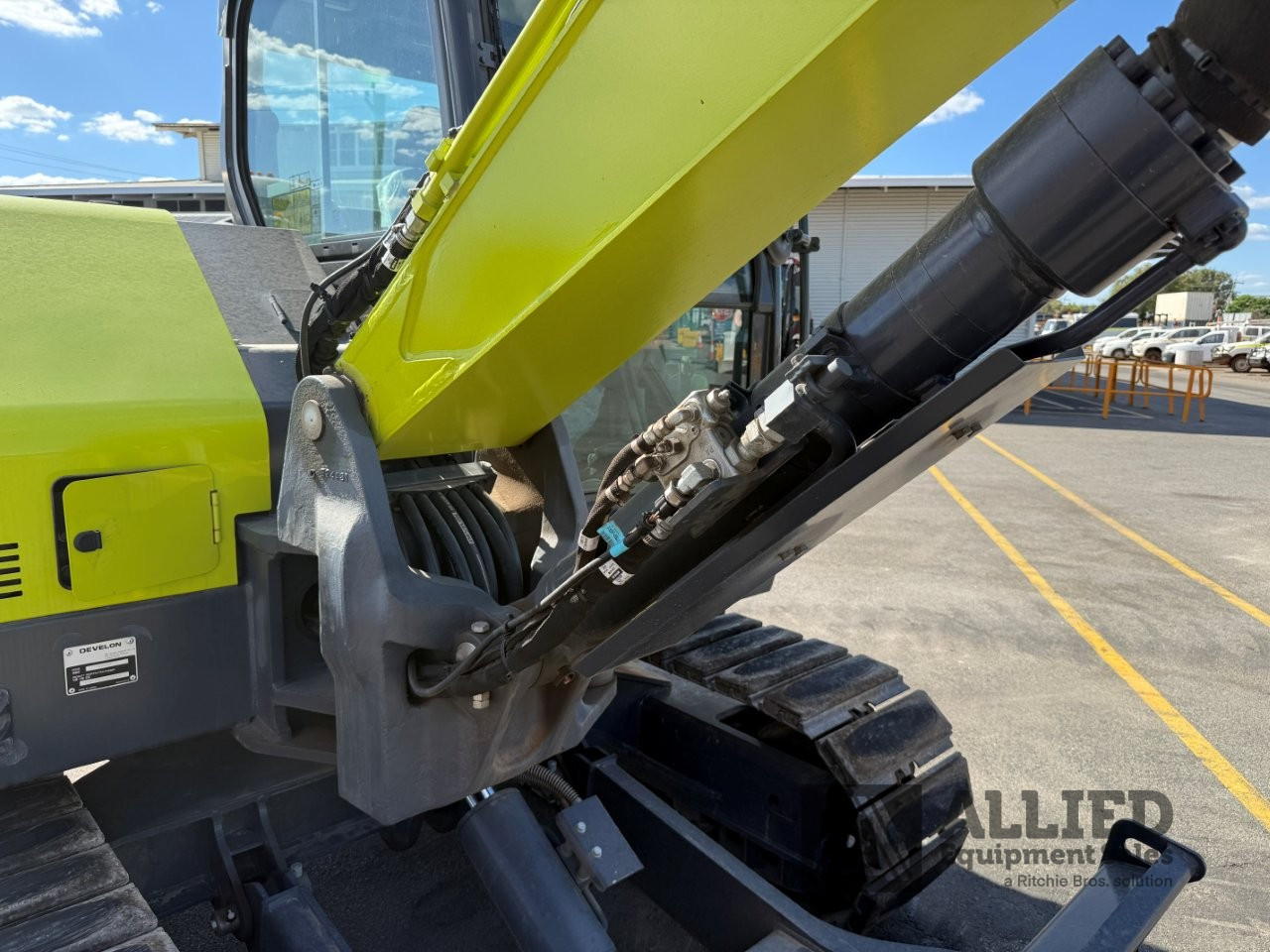 2024 Develon DX89R-7 Hydraulic Excavator (Unused)