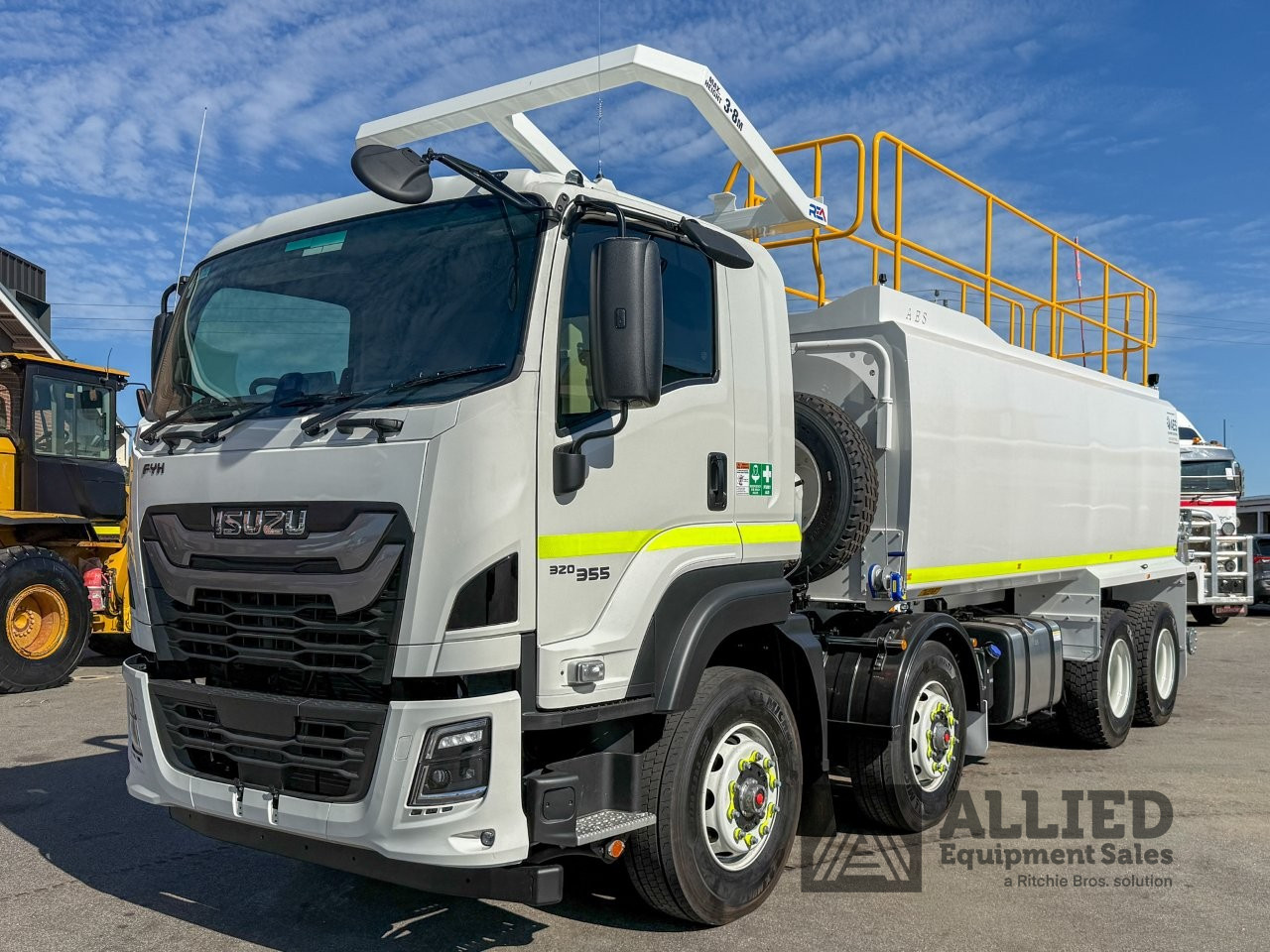 2025 ISUZU FYH 320-355 18000L WATER TRUCK