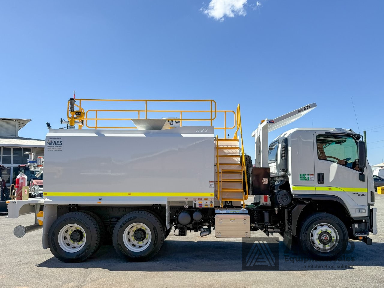 2025 ISUZU FVZ 260-300 14000L WATER TRUCK