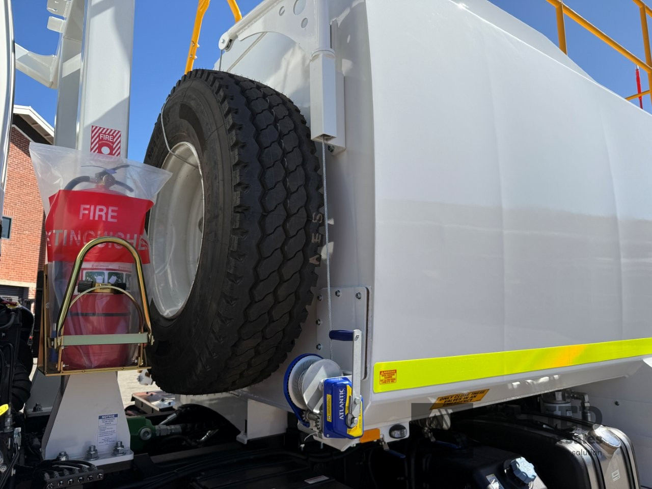2025 ISUZU FVZ 260-300 14000L WATER TRUCK