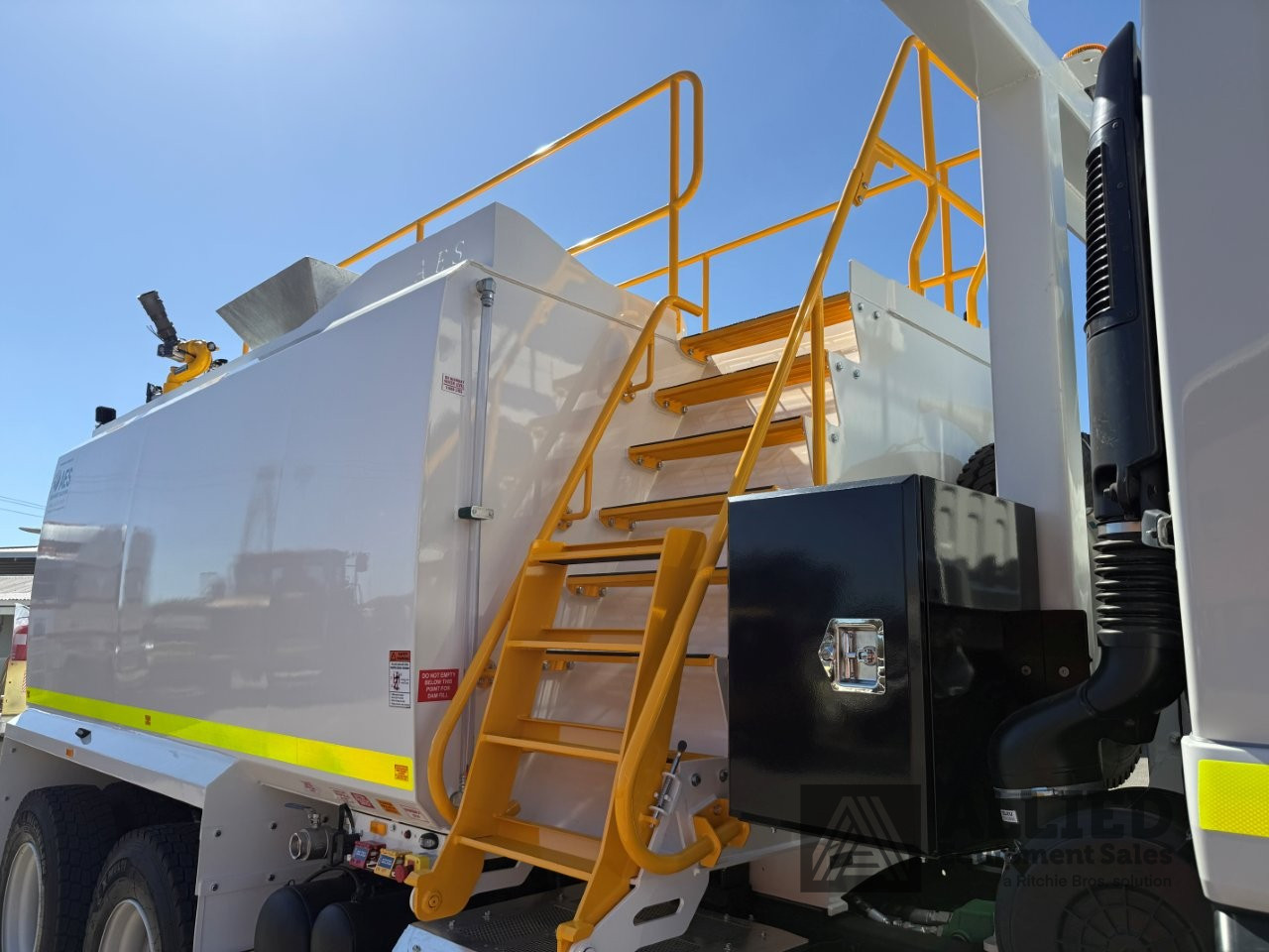 2025 ISUZU FVZ 260-300 14000L WATER TRUCK