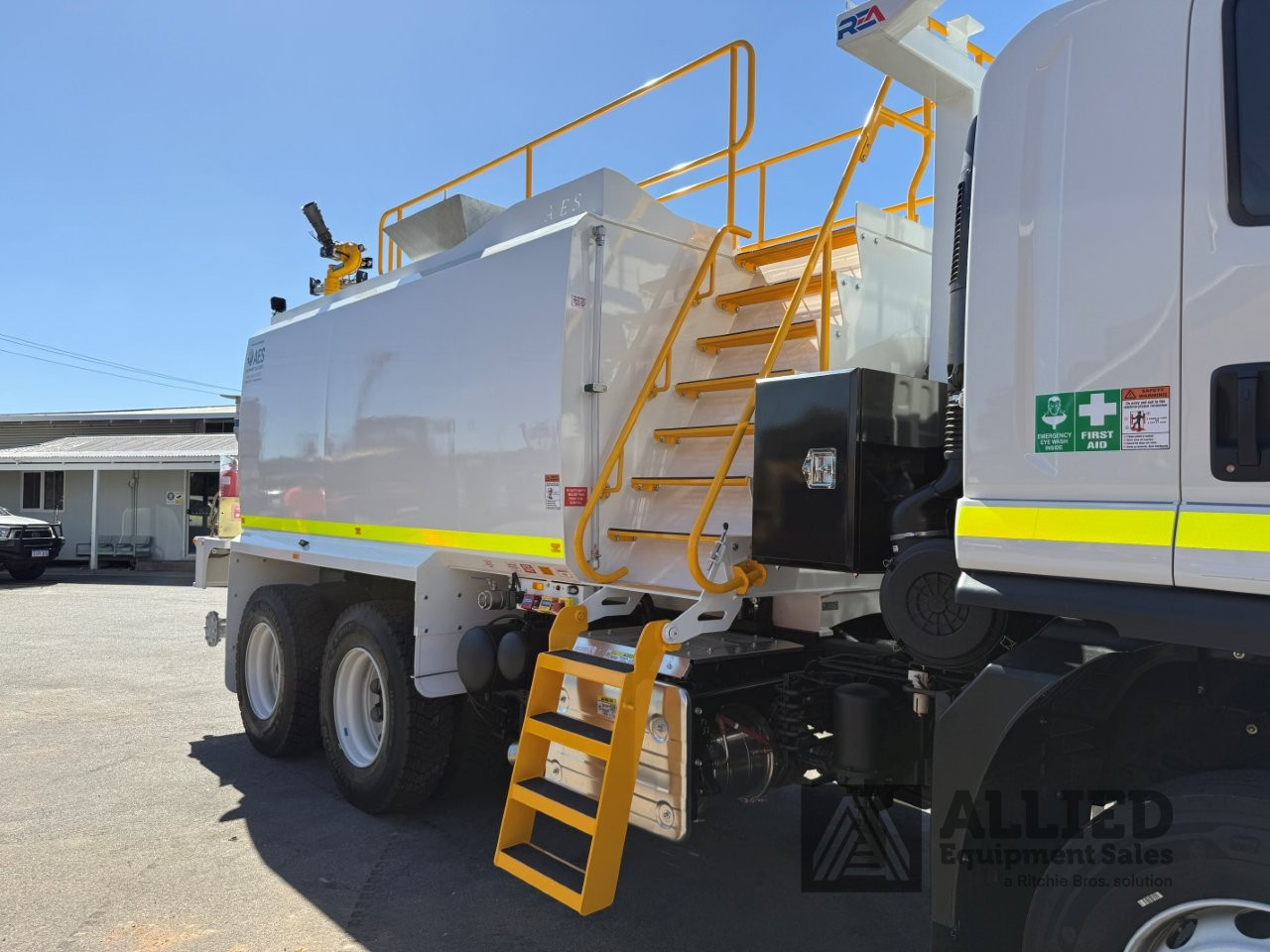 2025 ISUZU FVZ 260-300 14000L WATER TRUCK
