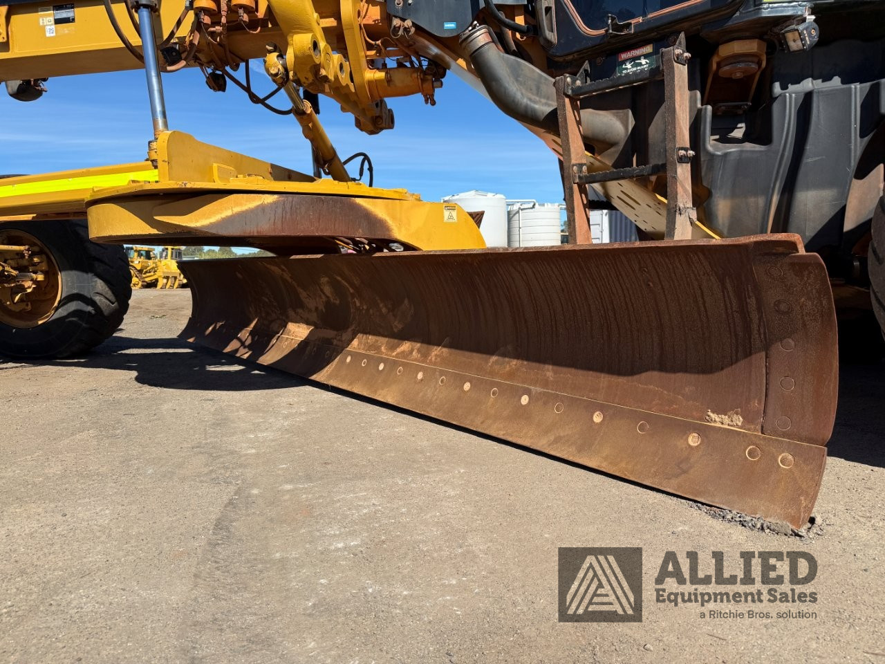 2015 CATERPILLAR 160M MOTOR GRADER