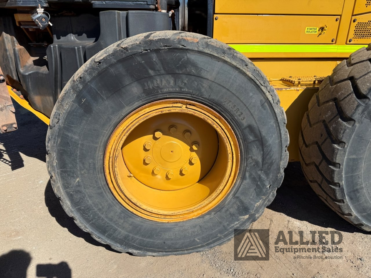 2015 CATERPILLAR 160M MOTOR GRADER