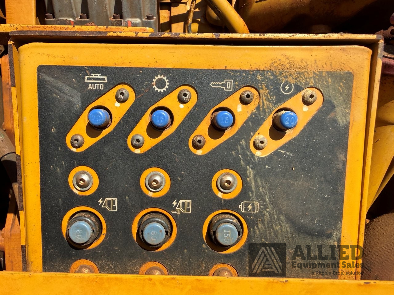 2015 CATERPILLAR 160M MOTOR GRADER