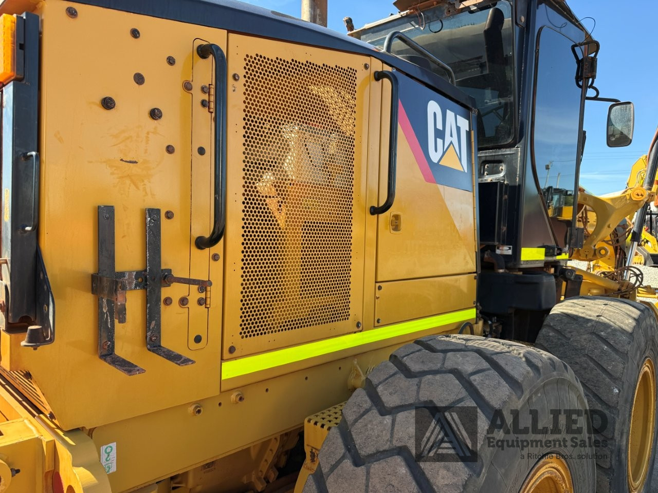 2015 CATERPILLAR 160M MOTOR GRADER