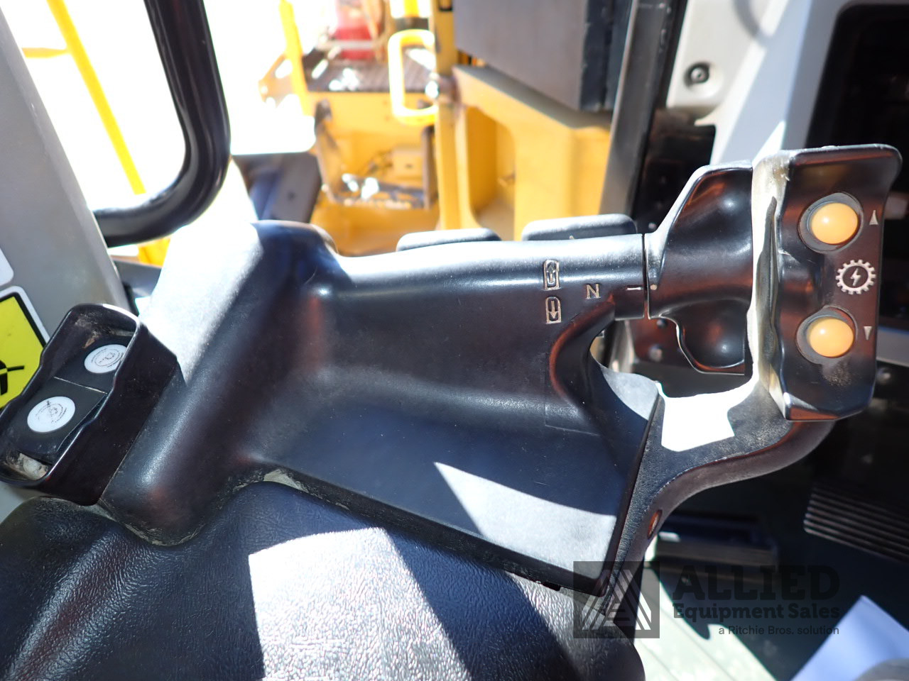 2020 CATERPILLAR D10T2 DOZER (TRACK TYPE TRACTOR)