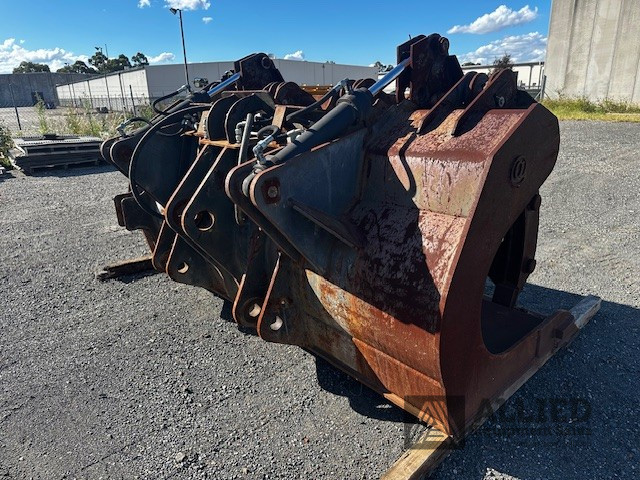 GRAPPLE BUCKET TO SUIT CATERPILLAR 950M WHEEL LOADER