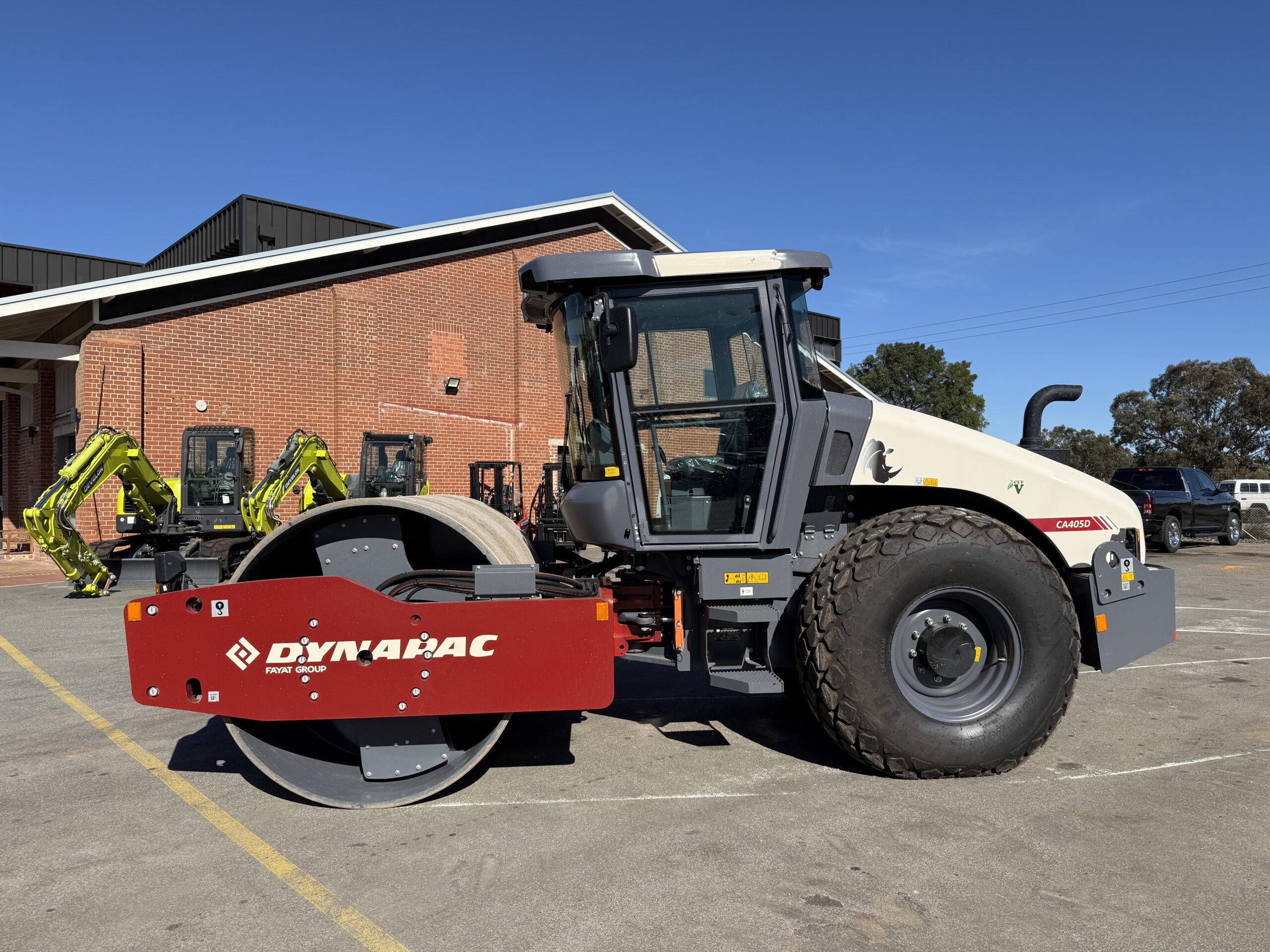 2026 DYNAPAC CA405D SINGLE DRUM VIBRATORY ROLLER