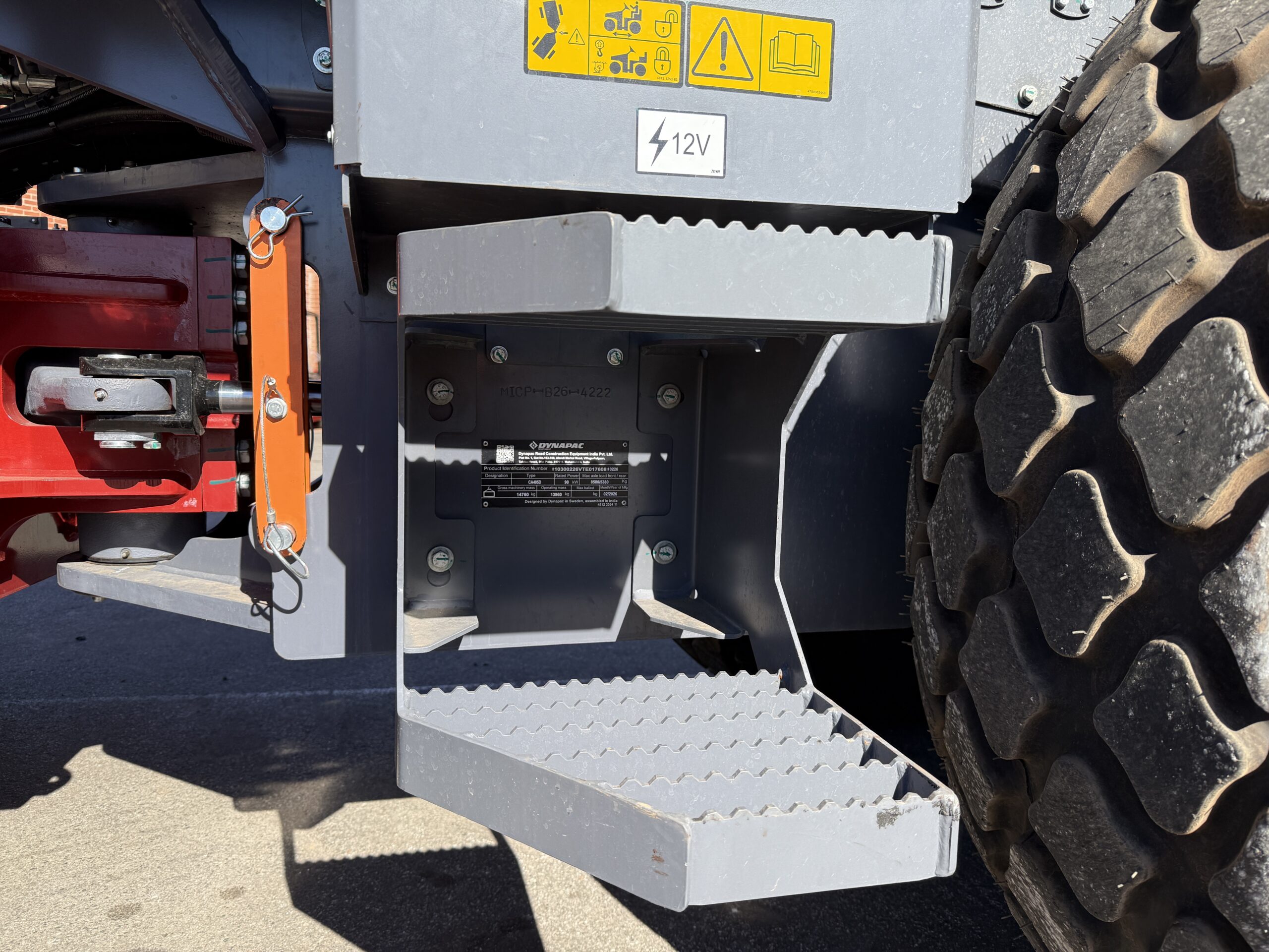 2026 DYNAPAC CA405D SINGLE DRUM VIBRATORY ROLLER