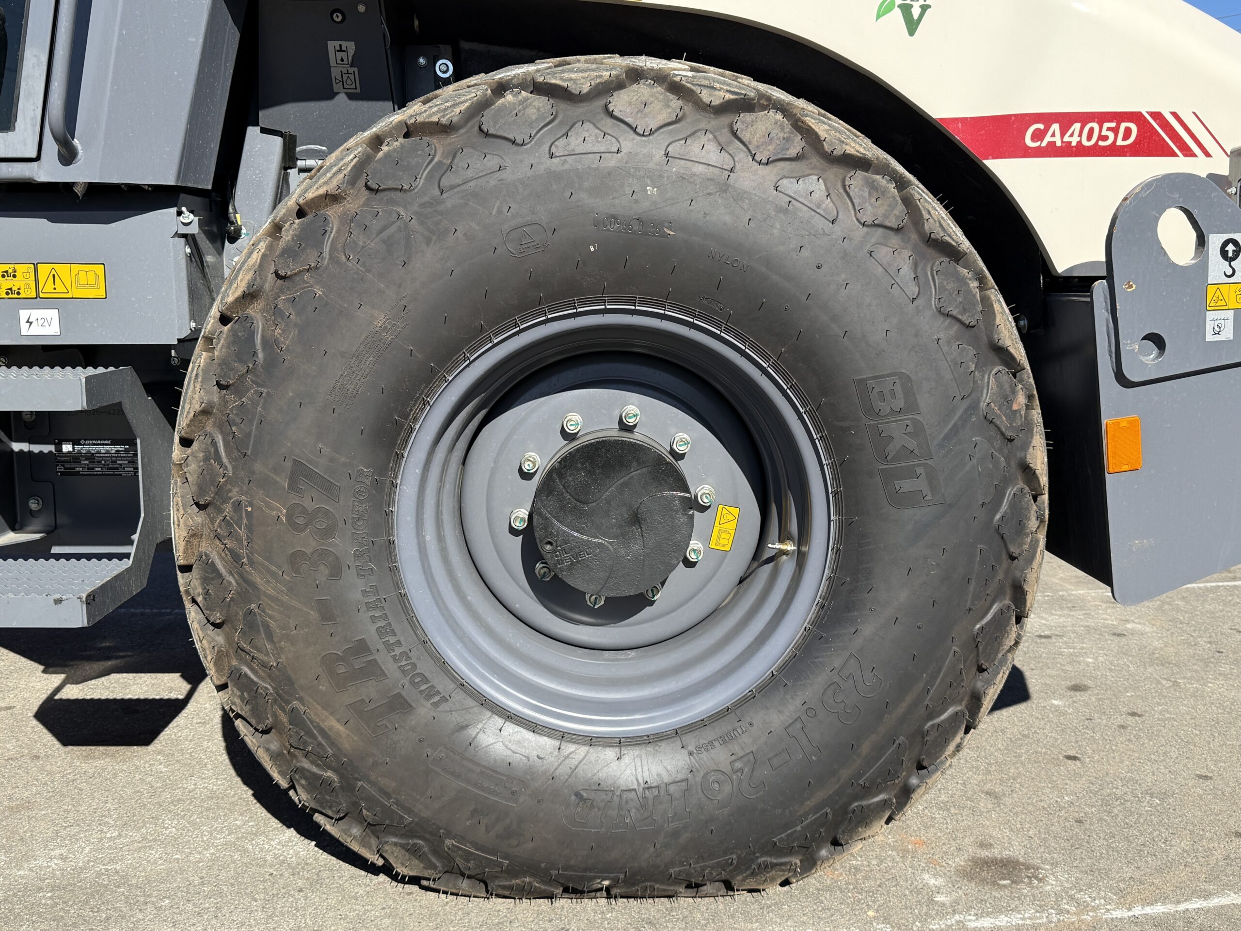 2026 DYNAPAC CA405D SINGLE DRUM VIBRATORY ROLLER