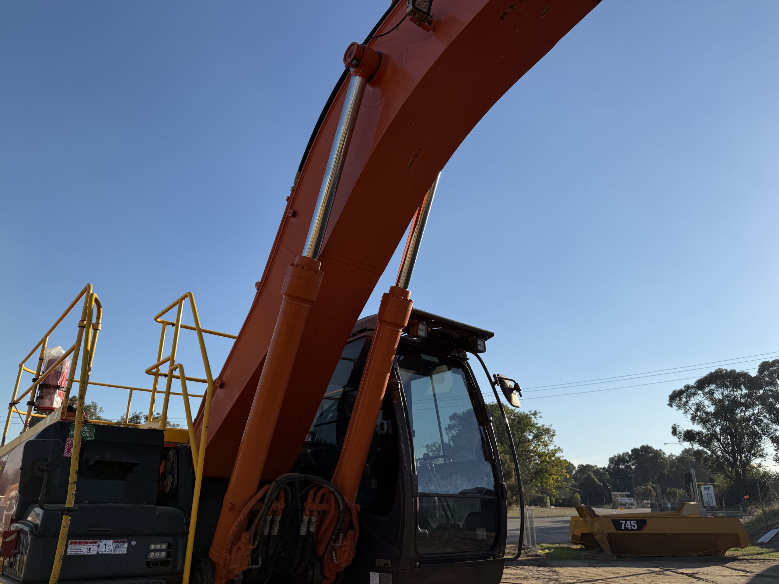 2021 HITACHI ZAXIS ZX360LC-5B HYDRAULIC EXCAVATOR