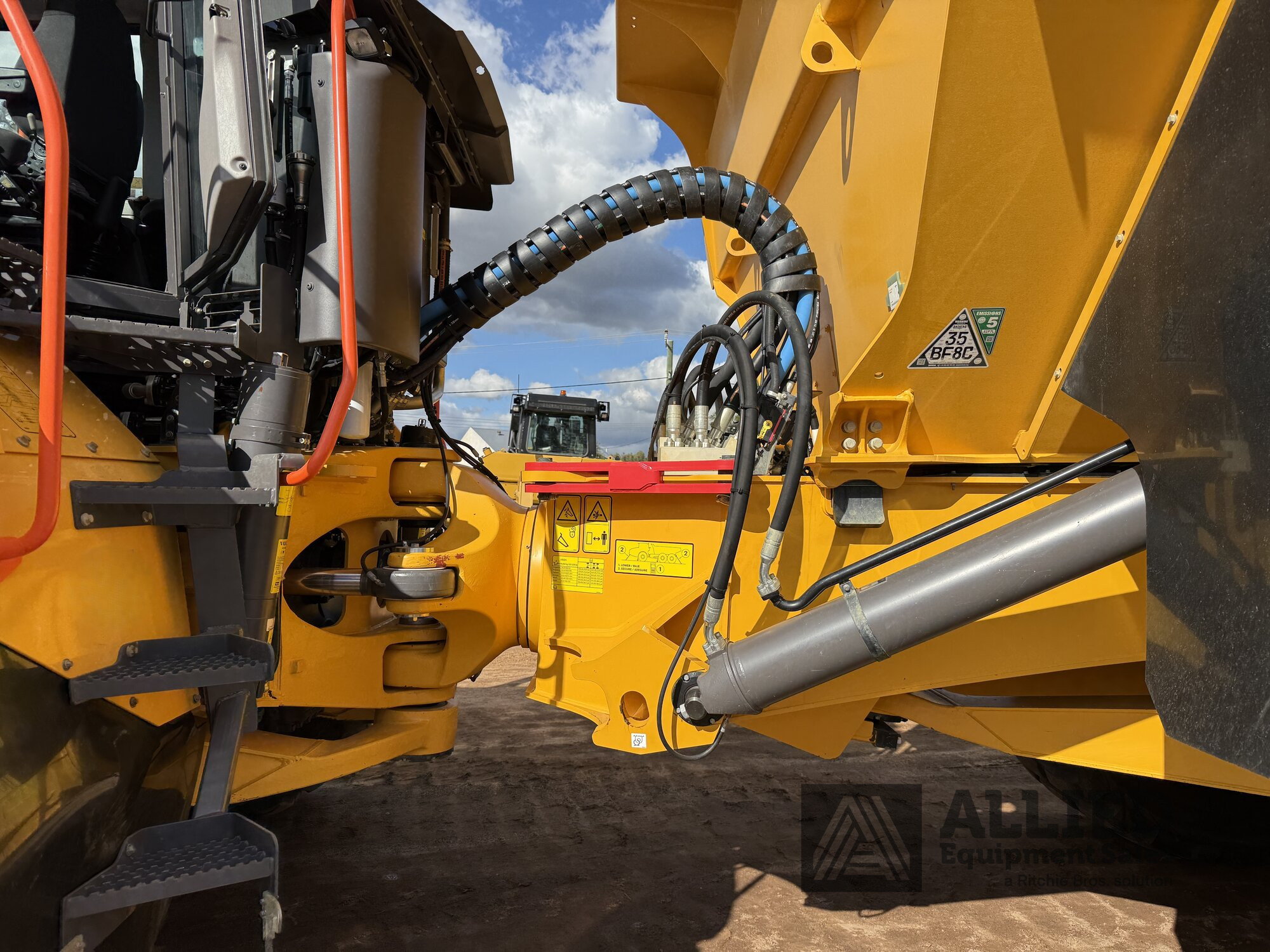 2022 VOLVO A60H ARTICULATED DUMP TRUCK