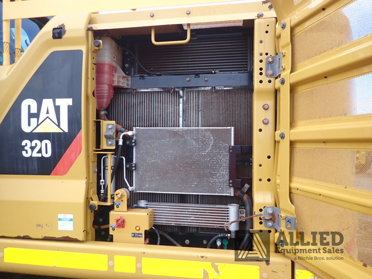 2018 CATERPILLAR 320 HYDRAULIC EXCAVATOR