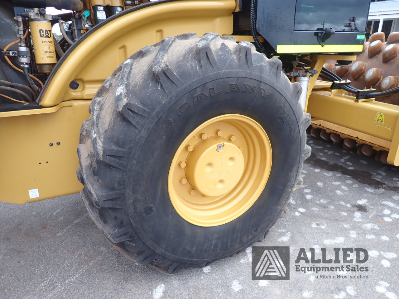 2022 CATERPILLAR CP74B PADFOOT ROLLER