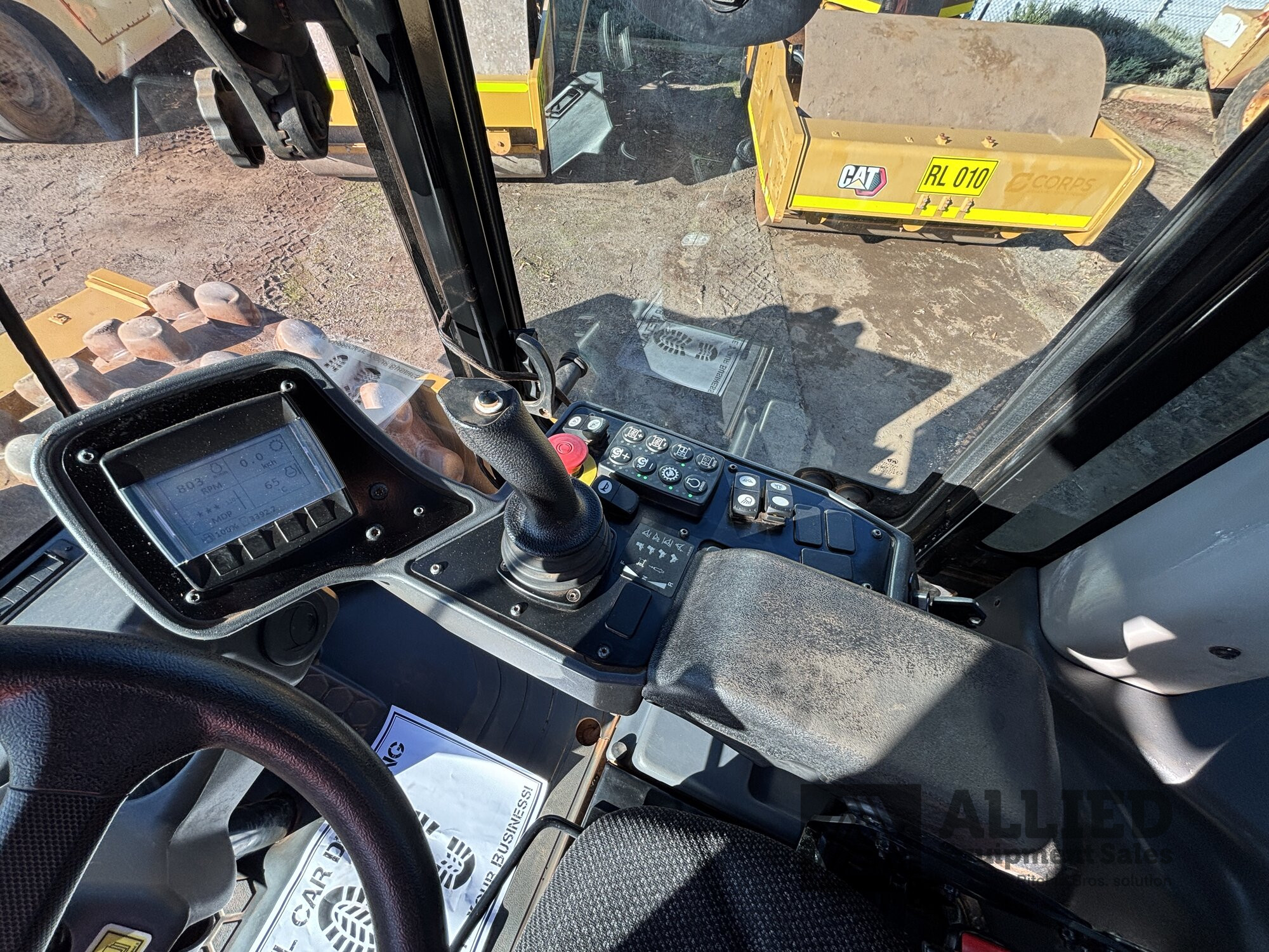 2021 CATERPILLAR CP74B PADFOOT ROLLER