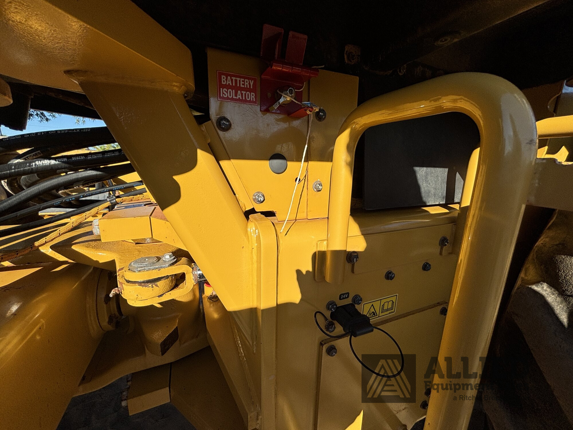 2021 CATERPILLAR CP74B PADFOOT ROLLER