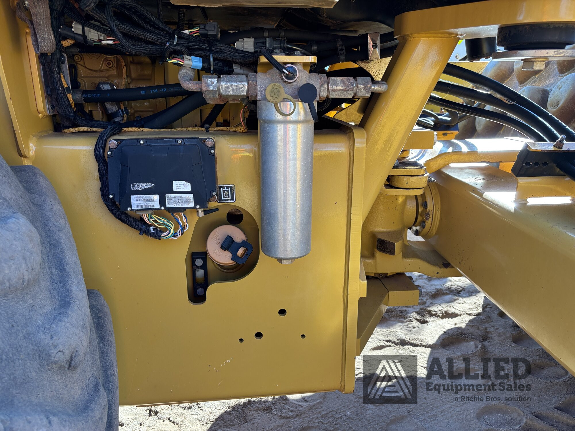 2021 CATERPILLAR CP74B PADFOOT ROLLER