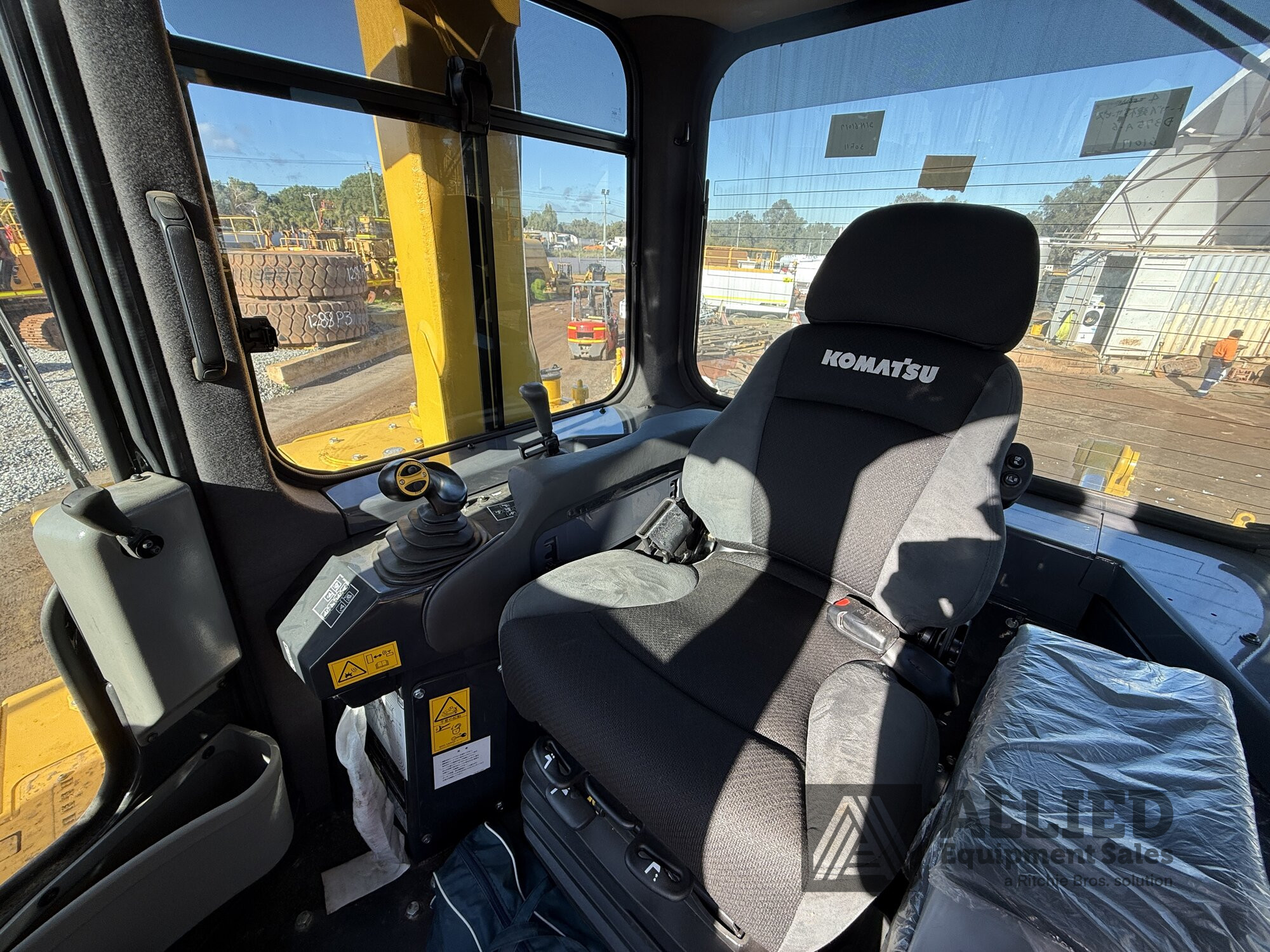 2024 KOMATSU D375A-6 TRACK TYPE TRACTOR (DOZER)