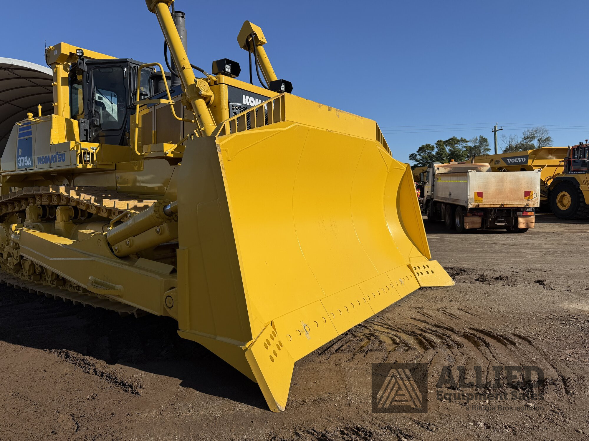 2024 KOMATSU D375A-6 TRACK TYPE TRACTOR (DOZER)
