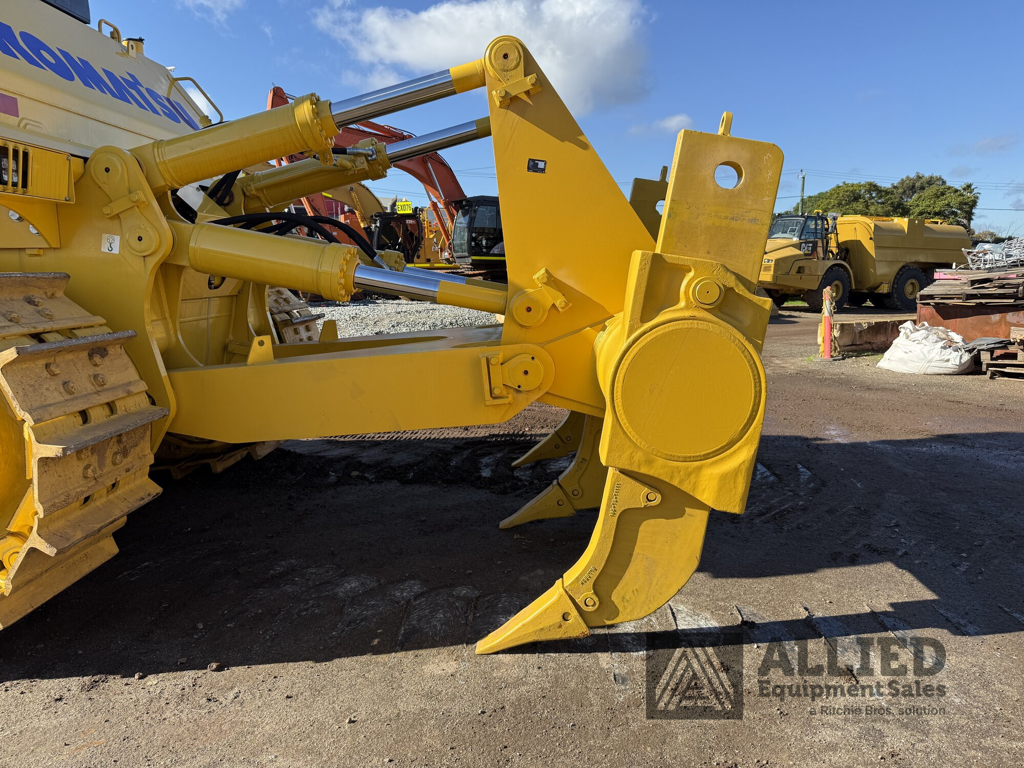 2024 KOMATSU D375A-6 TRACK TYPE TRACTOR (DOZER)
