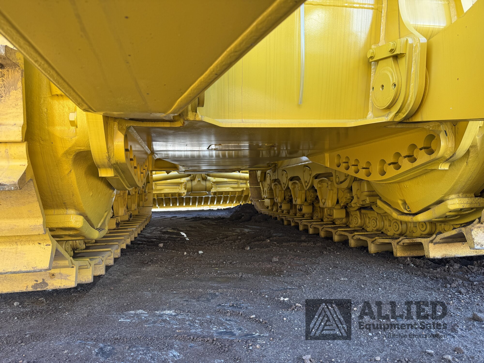 2024 KOMATSU D375A-6 TRACK TYPE TRACTOR (DOZER)